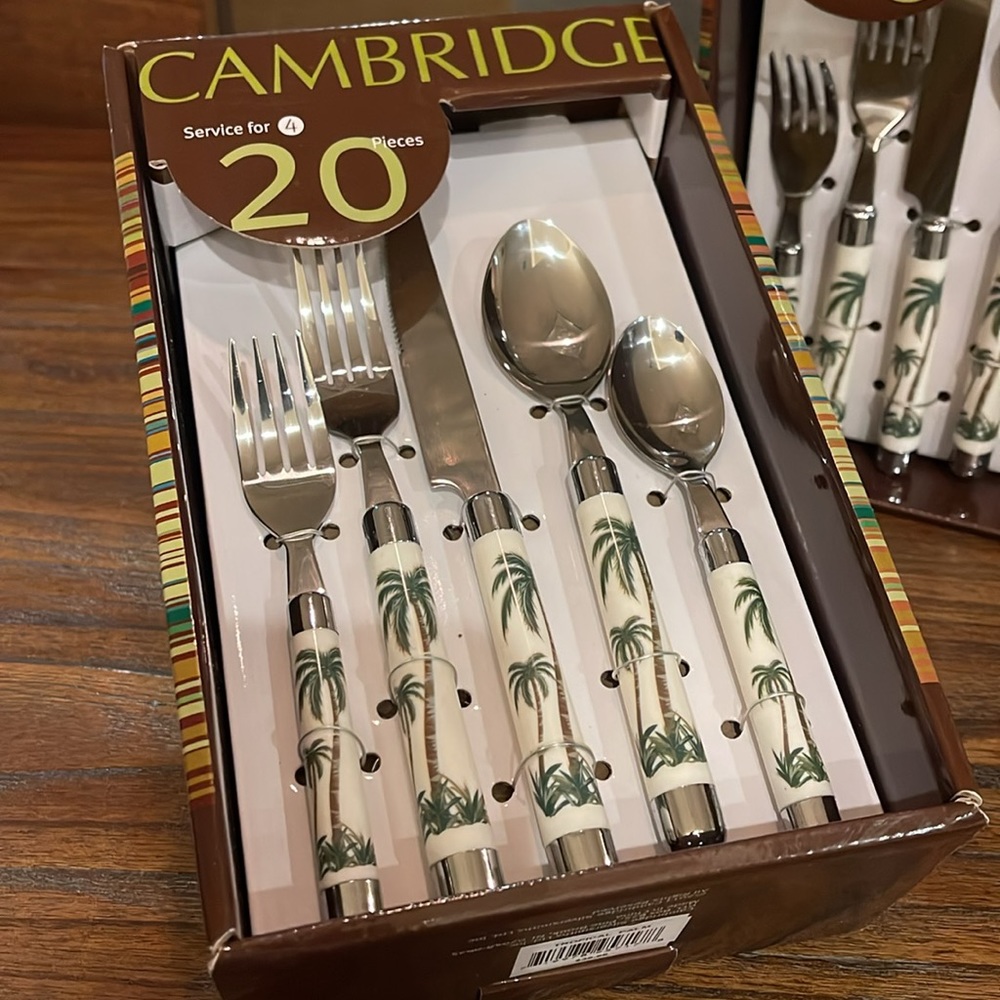 PALLET SALE *NEW* Cambridge Silversmith - Tropical Palm